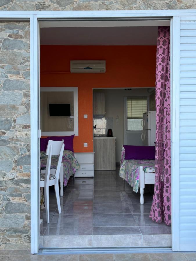 Villa Leonidas Koutsoupia Kókkinon Nerón Exteriör bild