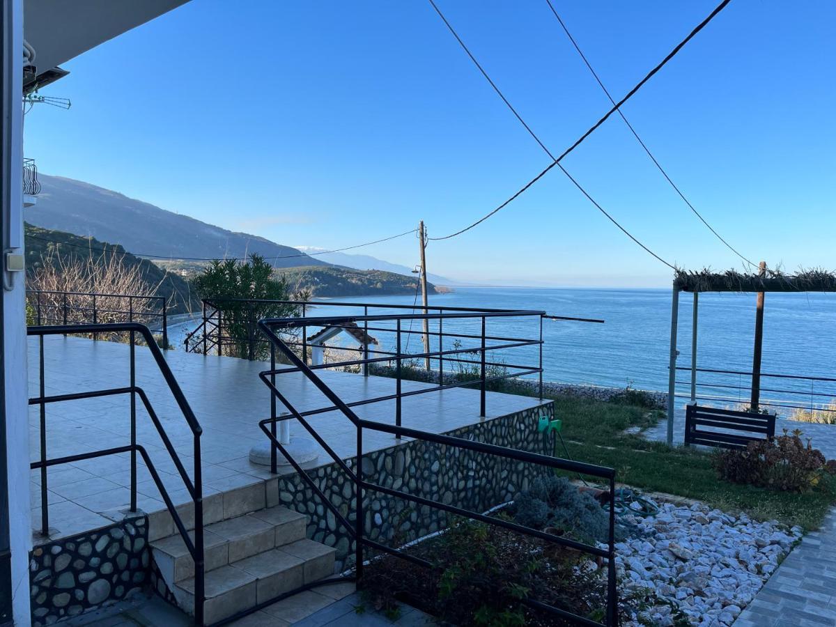 Villa Leonidas Koutsoupia Kókkinon Nerón Exteriör bild